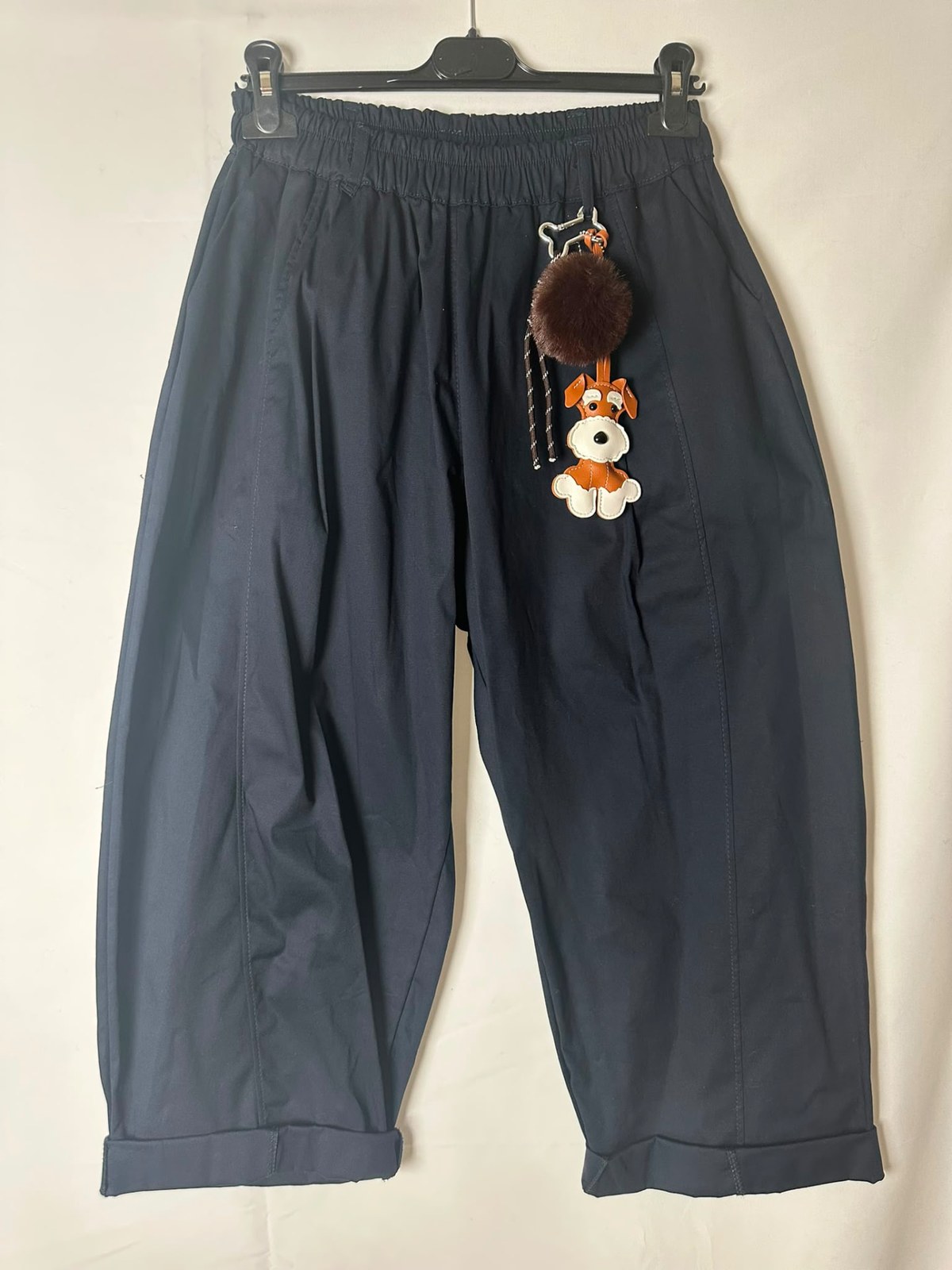 Ballonhose mit Anhänger